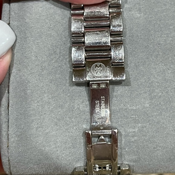 Michele Ladies Watch - Picture 8 of 11